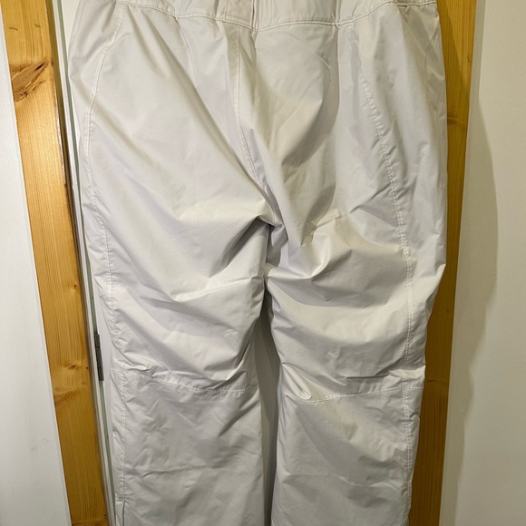 Columbia White Cargo Pants Waterproof Technical Fabric Snowpants - Picture 6 of 8